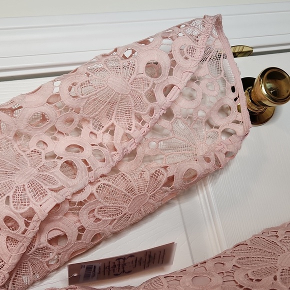 Nanette Lapore lace dress bell tulip sleeves wedding summer blush powder pink - Picture 4 of 9